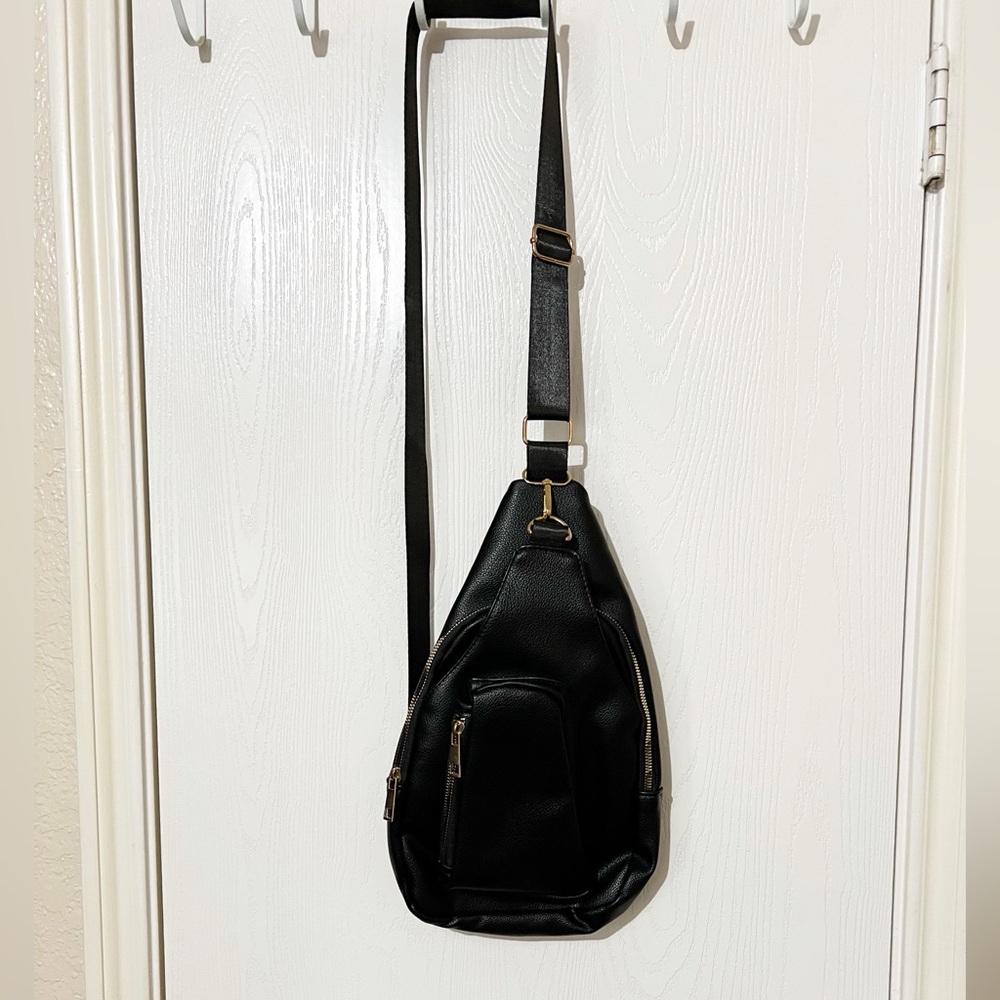 Faux Leather Crossbody Bag Black Gym Athletic Athleisure Travel Vacation